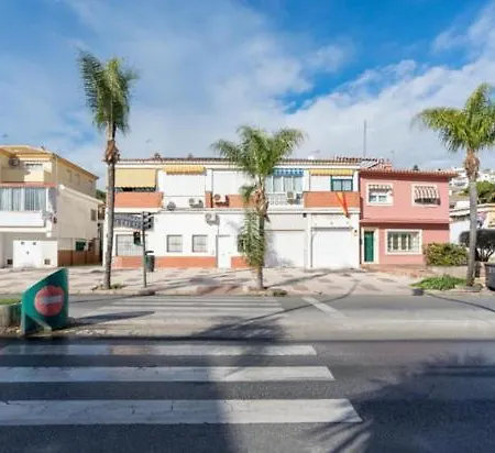 La Carihuela 3*